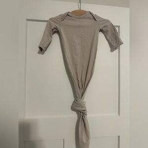 Marlowe & Co Knotted Baby Gown 0-3 Month - Color: Natural